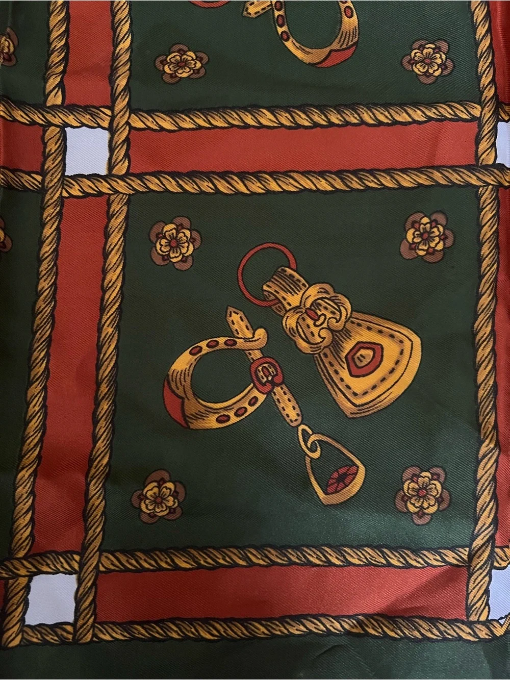 Vintage italiana Green & Gold Equestrian Print Silk Scarf
